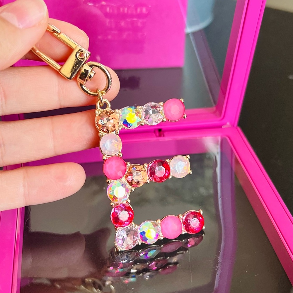 Rhinestone Letter E Keychain Bag Charm Pink Crystal Initial Pendant Gift